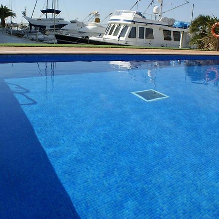 Precioso Piso Con Vista Al Canal Y Piscina En Roses Av-69 المظهر الخارجي الصورة